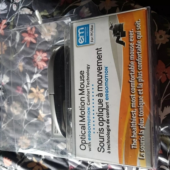 Maxell optical motion mouse w/ ergomotion comfort Technology open box - Picture 5 of 5